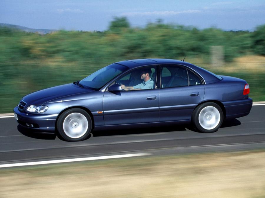  Opel Omega 1999 года  (фото 29 из 30)